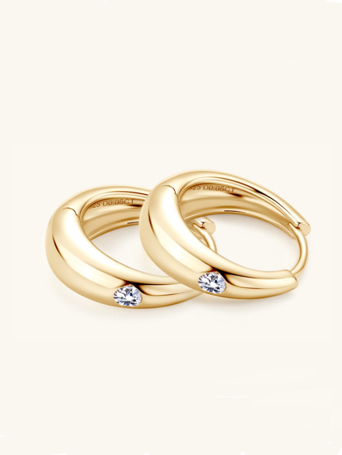 S925 Silver 0.06 Carat Moissanite Retro Earrings European American Style Punk Light Luxury, Gold color