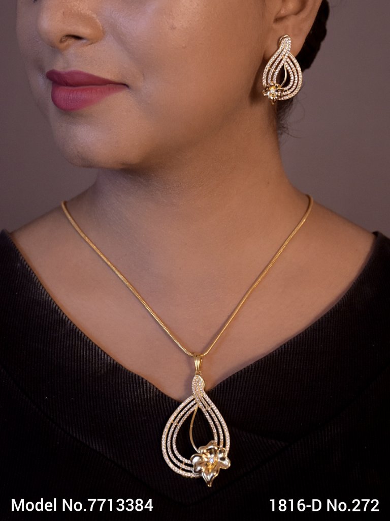 Handcrafted Partywear Cz Pendant Set